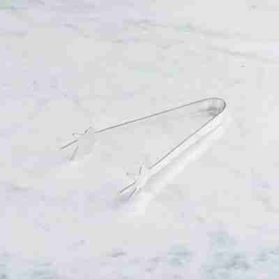 Silver Claw Ice Tong 7″ | Rental Silver Claw Ice Tong 7″ | Rental