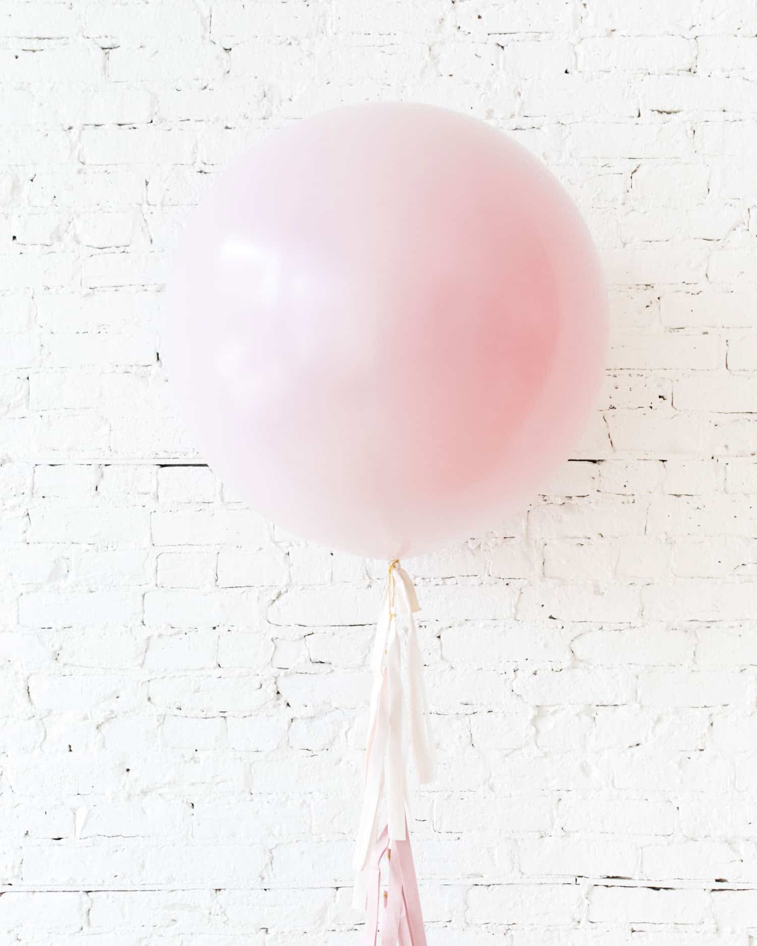 GIFT-Pearl Light Rose Giant Balloon and Ombre Pink Tassel | Rental