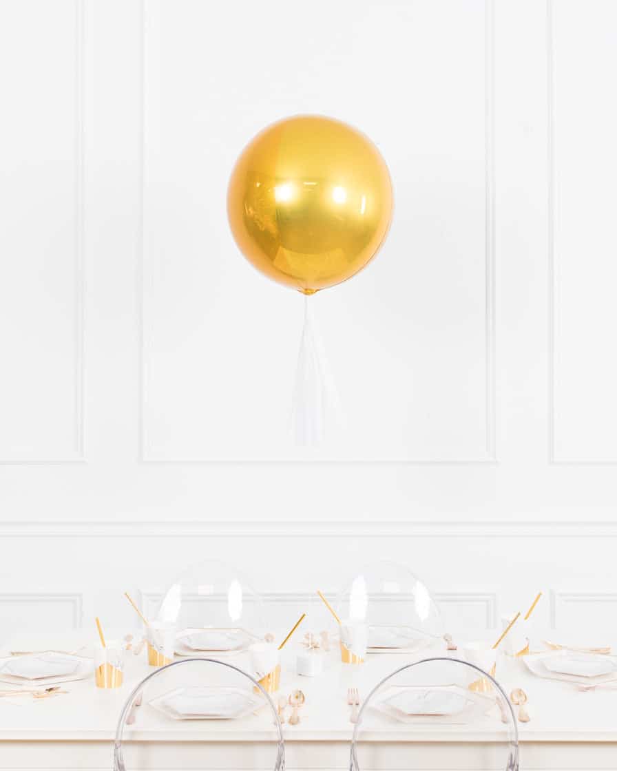 Baptism/Communion – 16in Foil Balloon Centerpiece with Skirt | Rental Baptism/Communion – 16in Foil Balloon Centerpiece with Skirt | Rental