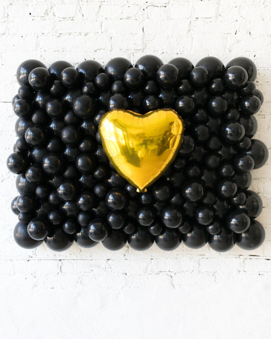 Couture – Balloon Backdrop Board – 30inx40in | Rental