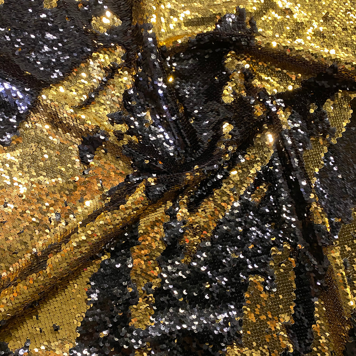 Two-Tone Sequins Wholesale Fabric in Black and Gold | Rental