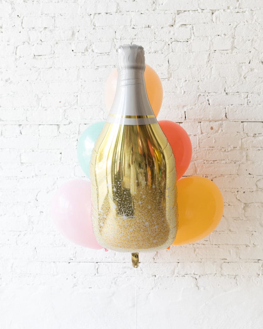 Colorful Bloom – Champagne Foil and 11in Balloons – bouquet of 7 | Rental Colorful Bloom – Champagne Foil and 11in Balloons – bouquet of 7 | Rental