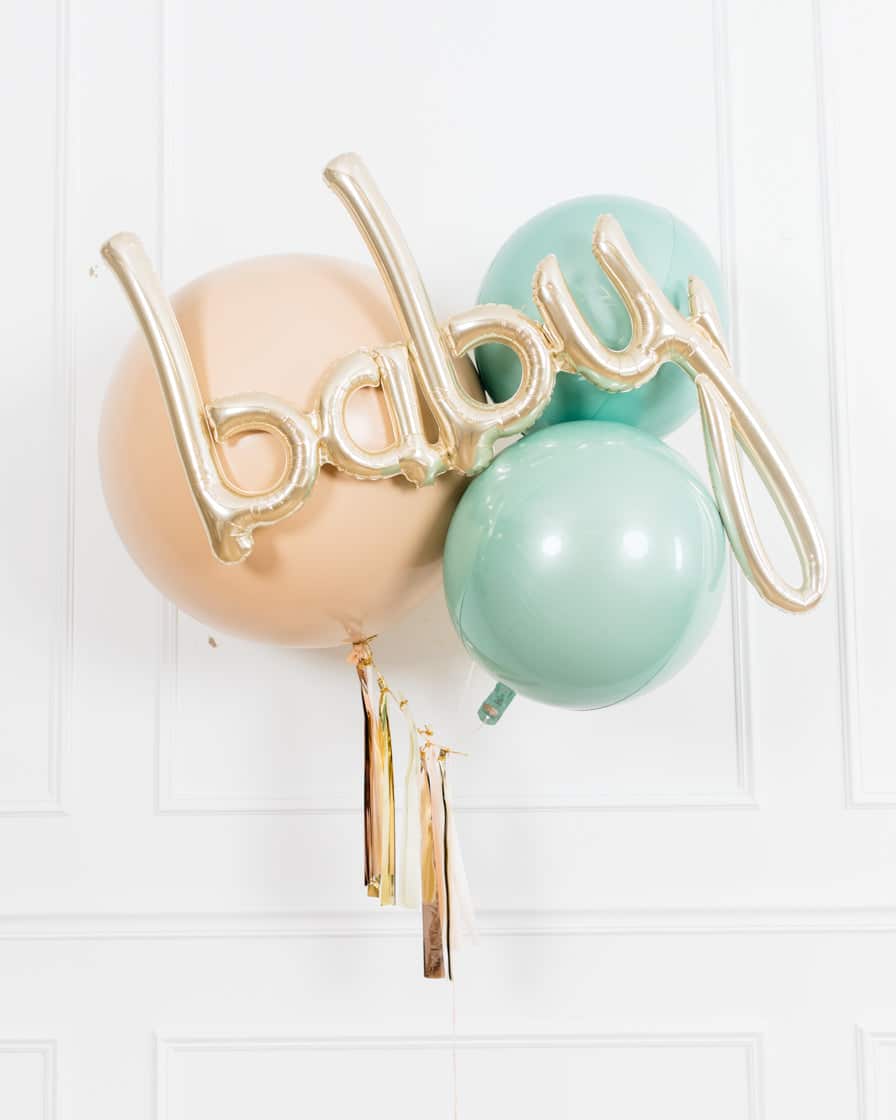 Serengeti – Giant BABY Bouquet with Half-Tassel | Rental